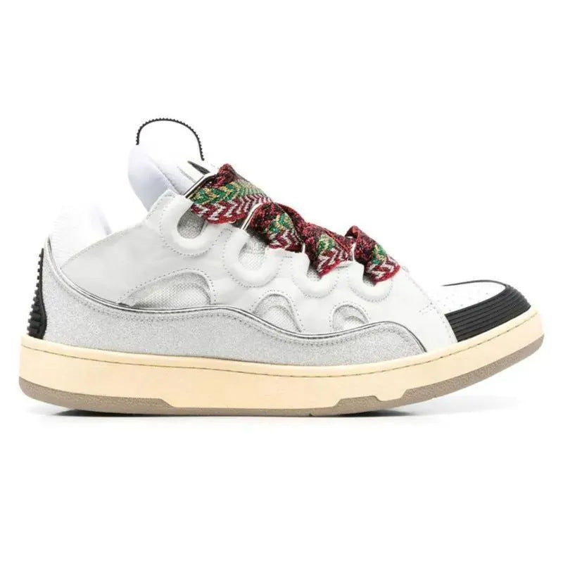 Stylische Sneaker